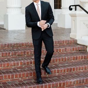 EXPRESS Skinny Fit Innovator Performance Suit